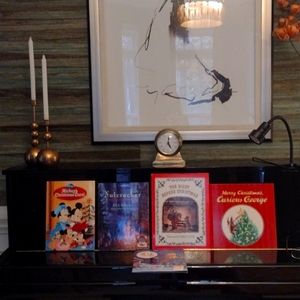 Timeless Holiday Classics from Youngest to the Oldest NWT
